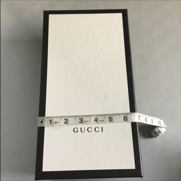 GUCCI - Picture 9 of 16